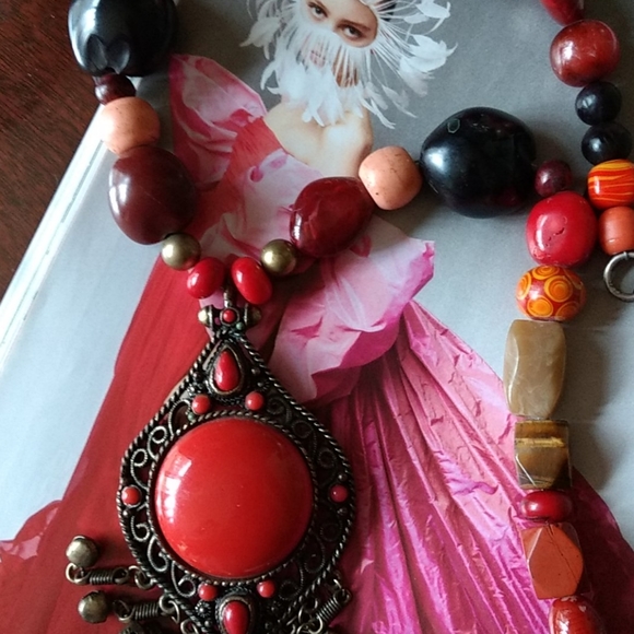 Ready for Red! - Picture 7 of 7